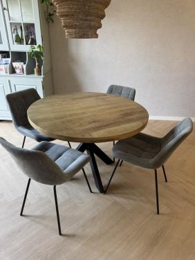 Ronde mango eettafel 110 cm + 4 stoelen
