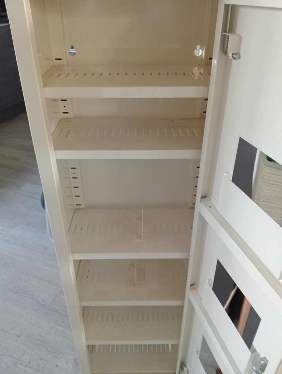 Ikea PS cd kastje