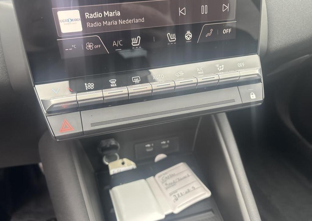 Renault Captur 1.8 e-tech full hybrid 160 techno - pack winter / pack advan