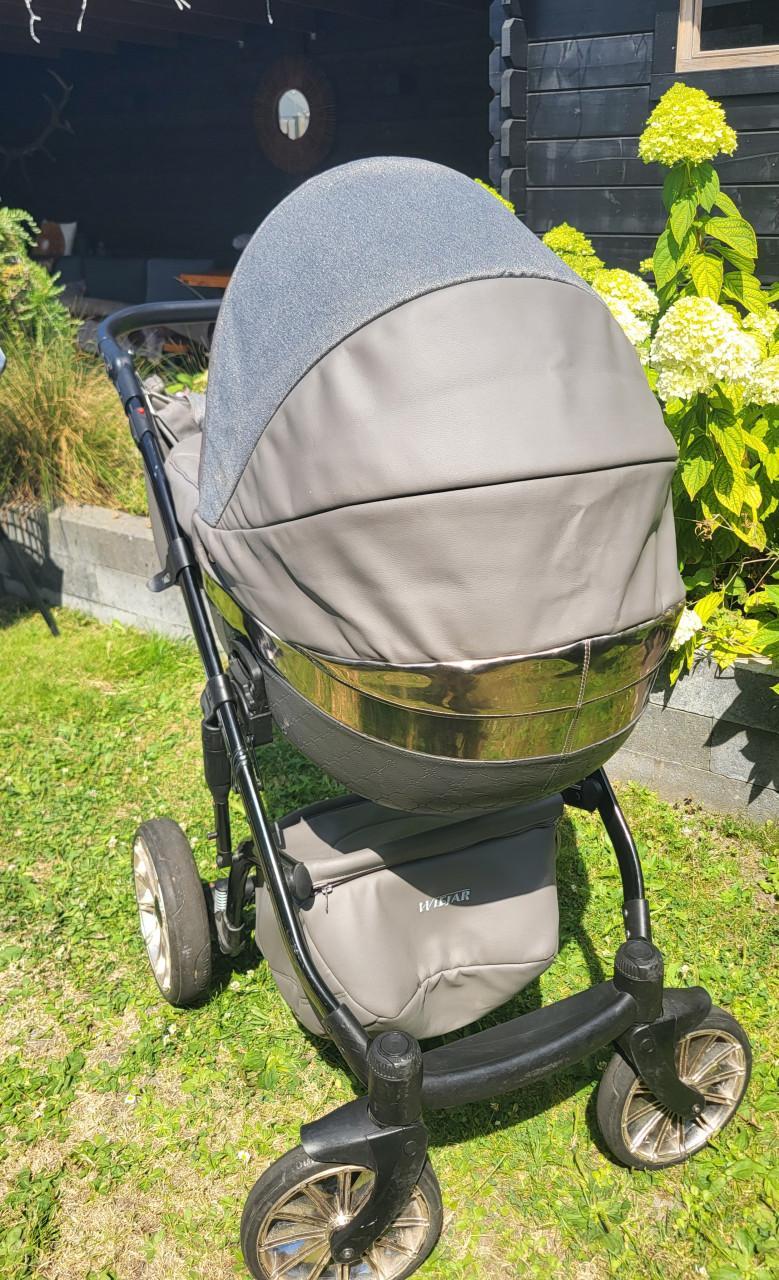 Luxe kinderwagen/Maxi-Cosi met base (isofix)