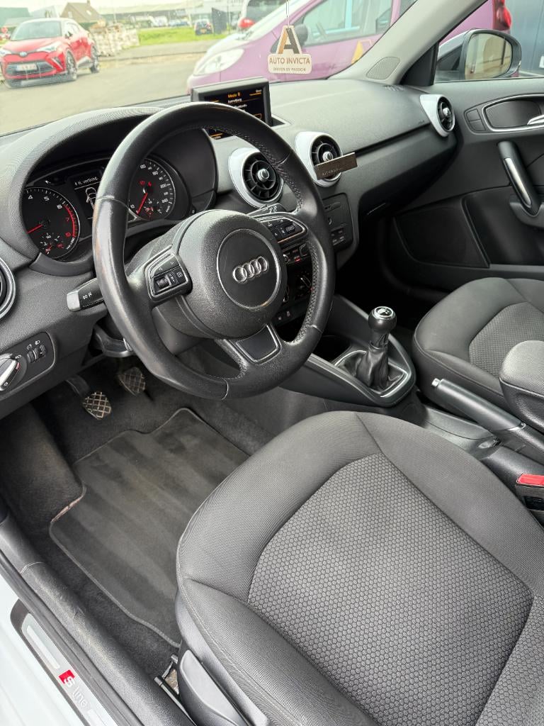 Audi A1 Sportback 1.2 tfsi admired s- line