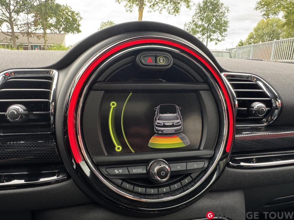 Mini Clubman 1.5 cooper chili business plus pano, clima