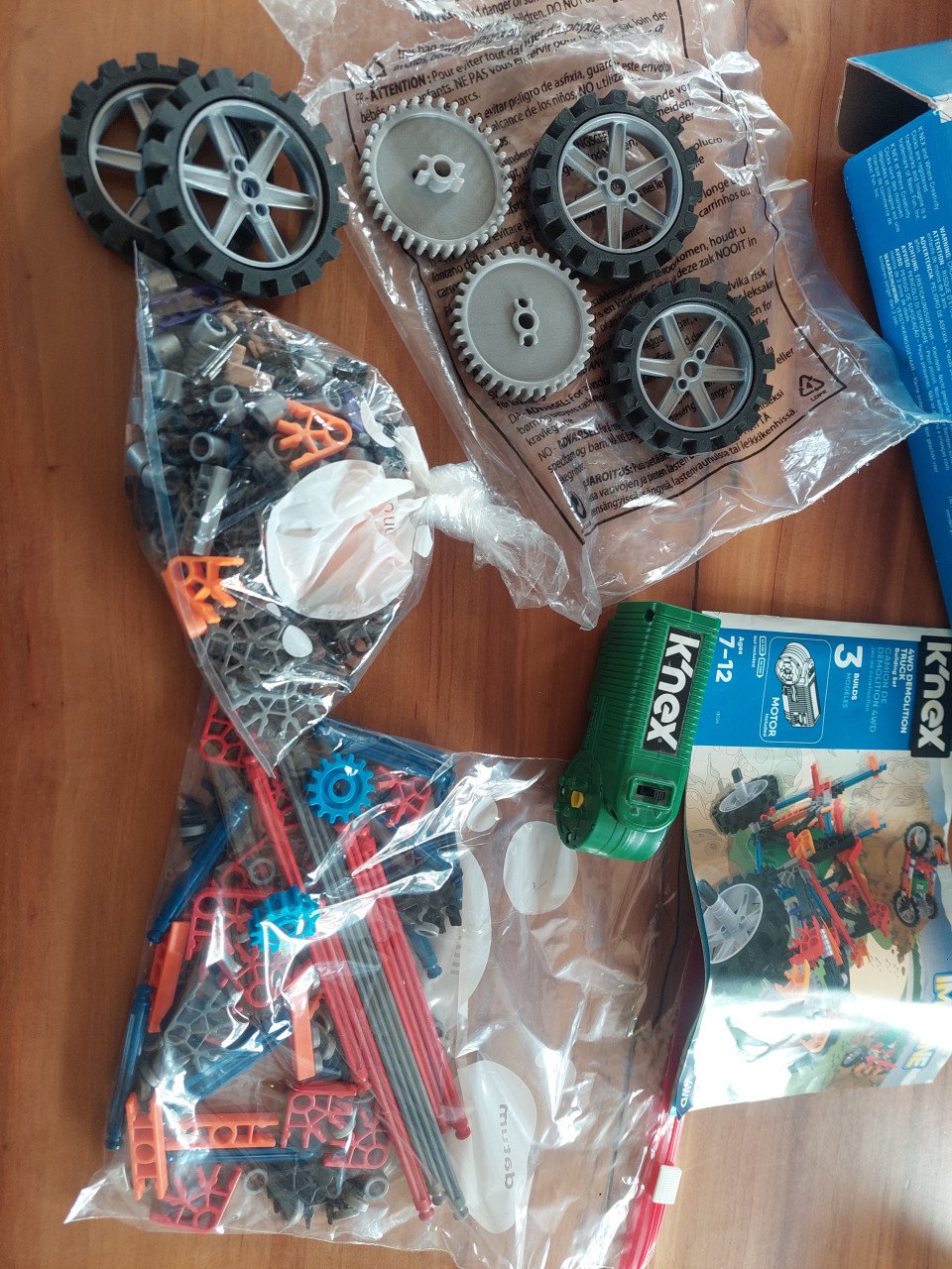 Knex imagine 4wd truck