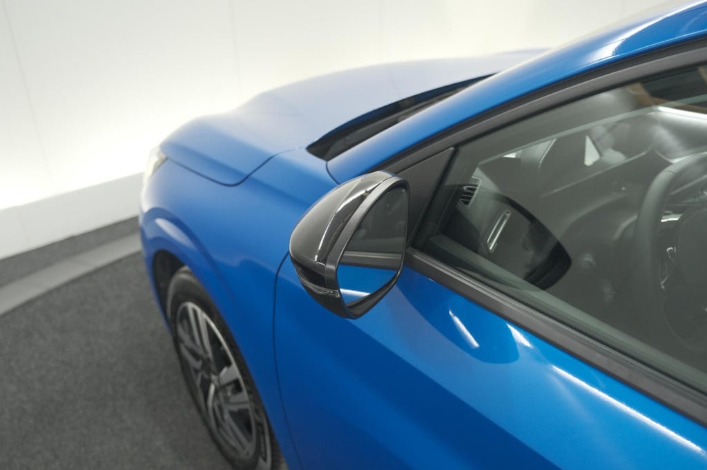 Peugeot 208 puretech 100 allure | adaptieve cruise control | camera | apple