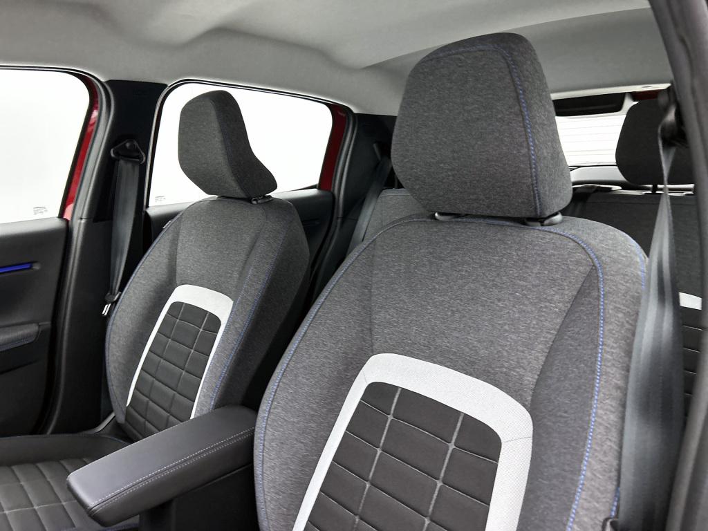 Citroen C3 hybrid 110pk automaat business | rijklaar | navigatie | apple ca