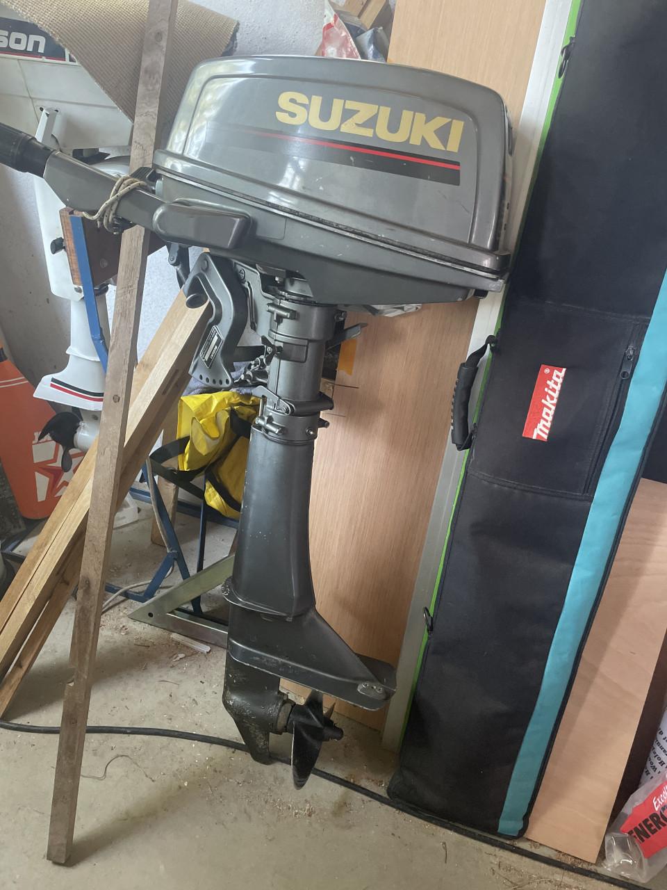 Rubberboot YAM 265 op trailer, Suzuki 6pk+tank, vaarklaar!