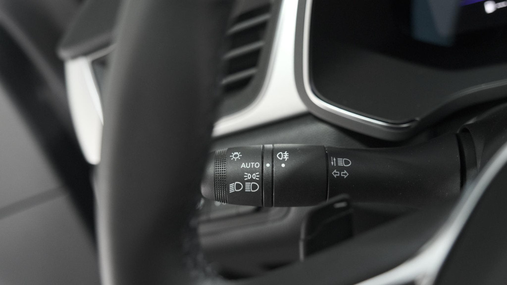 Renault Captur mild hybrid 140 edc techno | 360 camera | 9.3 inch grootsche