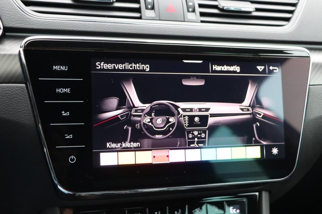 Skoda Superb combi 1.4 tsi iv sportline business 218pk dsg6