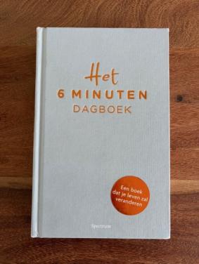 Het 6 minuten dagboek | Dominik Spenst