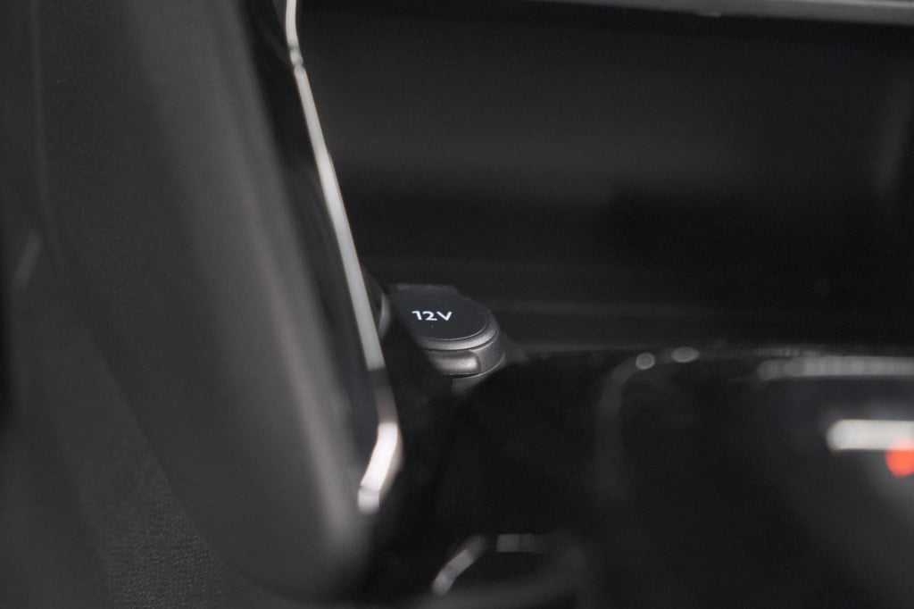Peugeot 208 ev active 50 kwh | navigatie | apple carplay | climate control