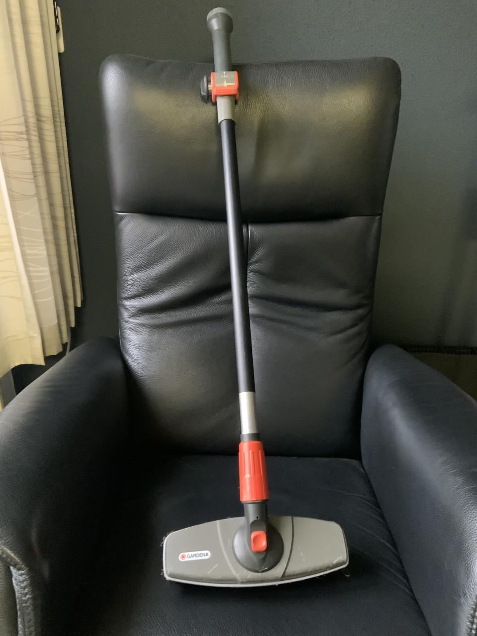 Gardena borstel met steel