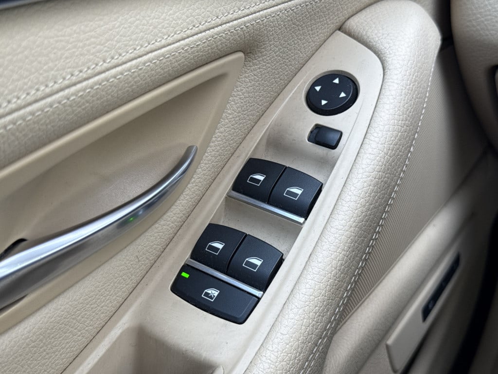 BMW 5 Serie 520i high executive | nl-auto | dealer oh | leder | elek. stoel