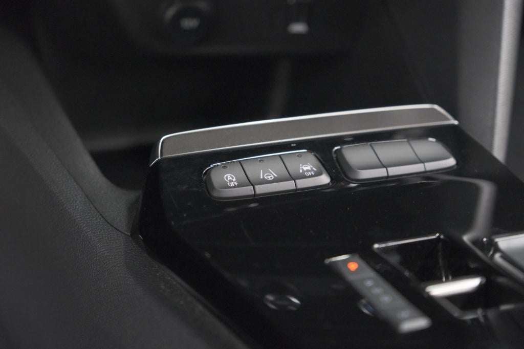 Opel Mokka turbo 130 at8 ultimate | camera | dodehoekdetectie | massage | a