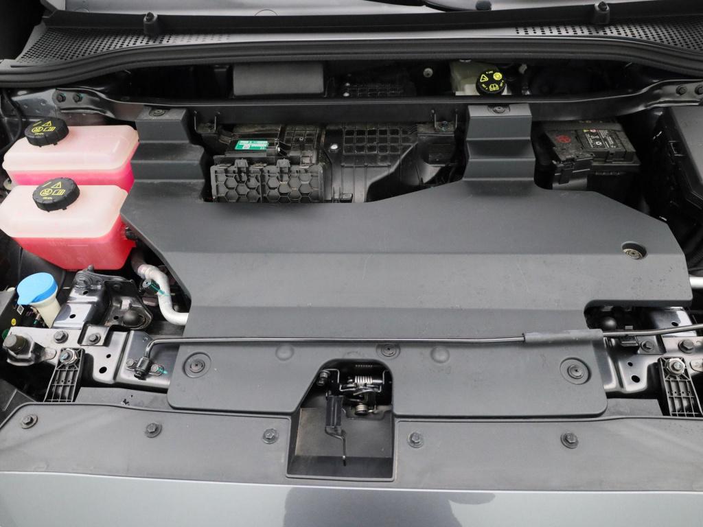 MG Mg4 long range luxury 64 kwh | carplay | navi | led koplampen | camera |