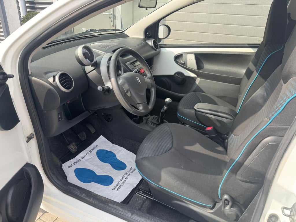 Peugeot 107 1.0 première/apk/airco/facelift/150.000/carplay/