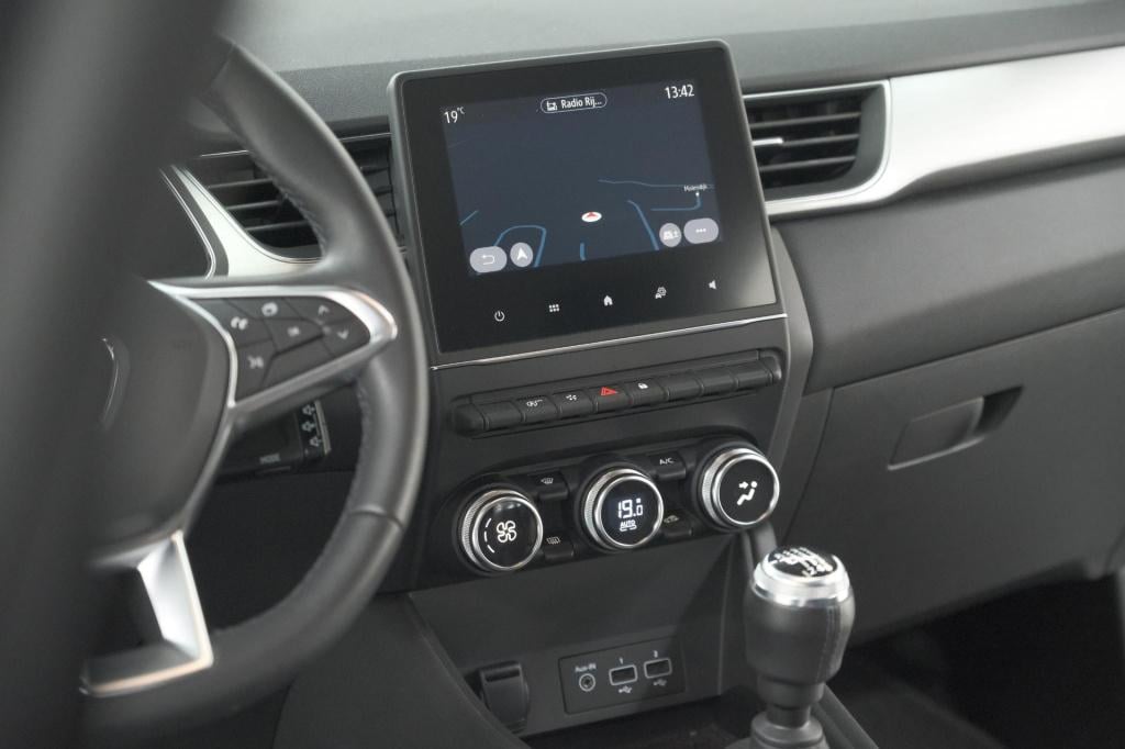 Renault Captur tce 90 intens | trekhaak | camera | navigatie | parkeersenso