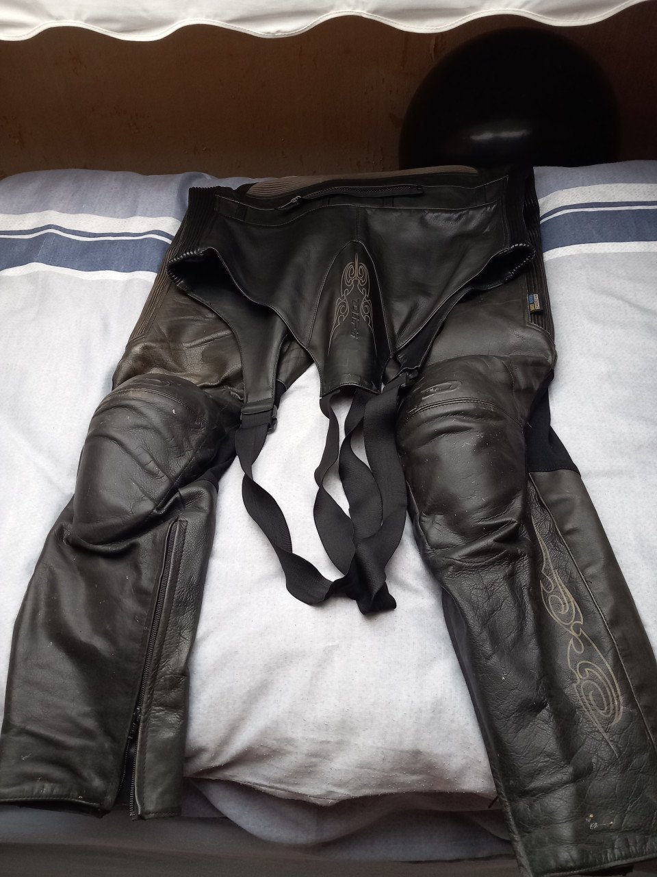 Motorjack bijpassend een motoroverall
