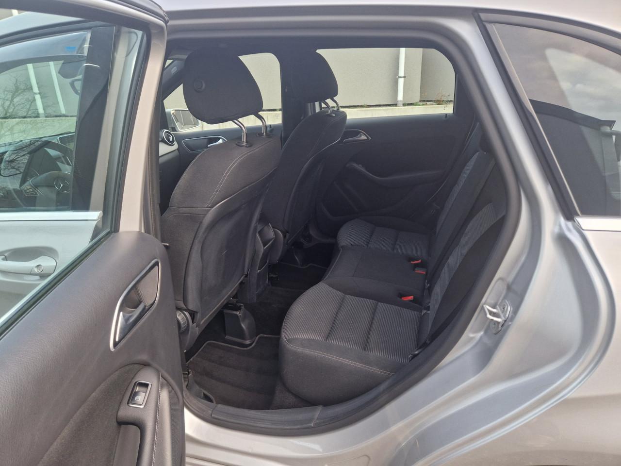 Mercedes-Benz B-klasse 180 Lease Edition Plus