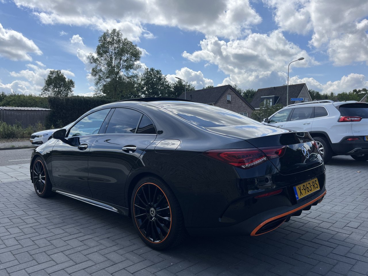 Mercedes CLA 200 Orange Art Edition 2019 Nieuw model Panodak AMG Pakket