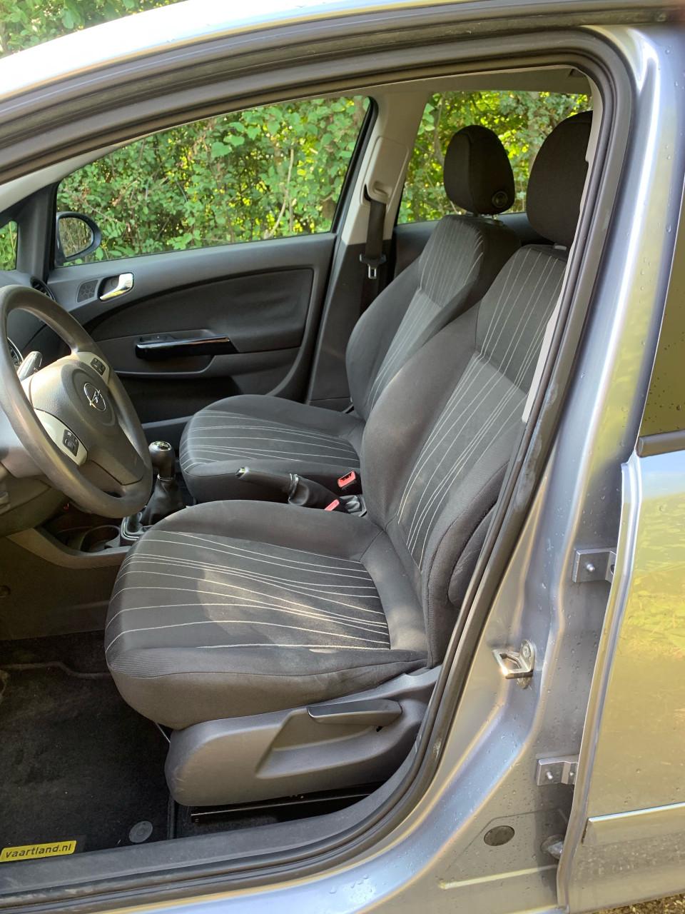 Opel Corsa 14 5deurs