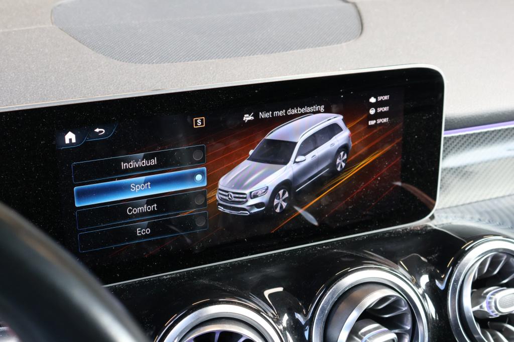 Mercedes-Benz Glb 180 d premium amg i btwi l camera l smartphone integratie