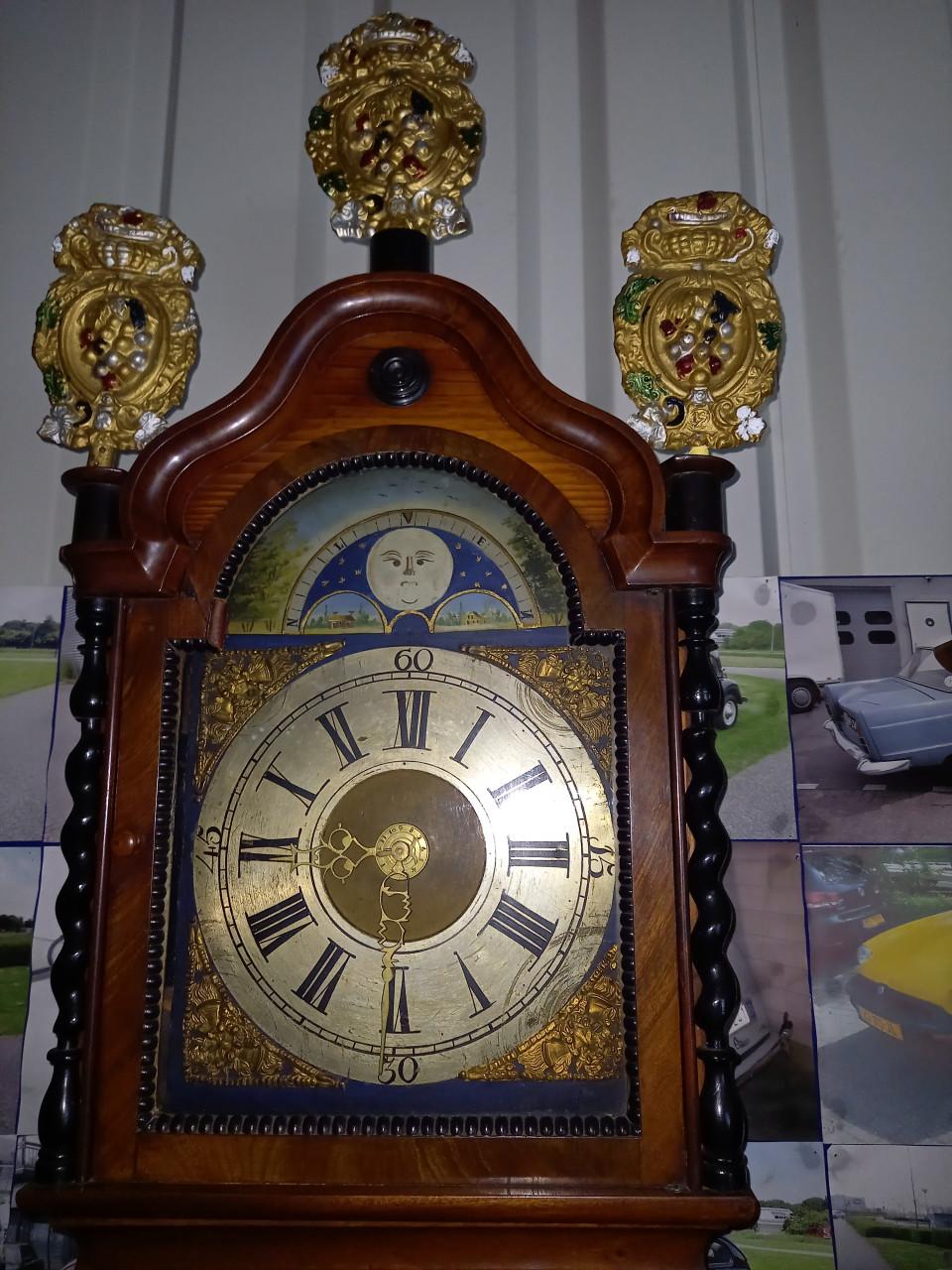 Uit verzameling echt antieke klokken te koop