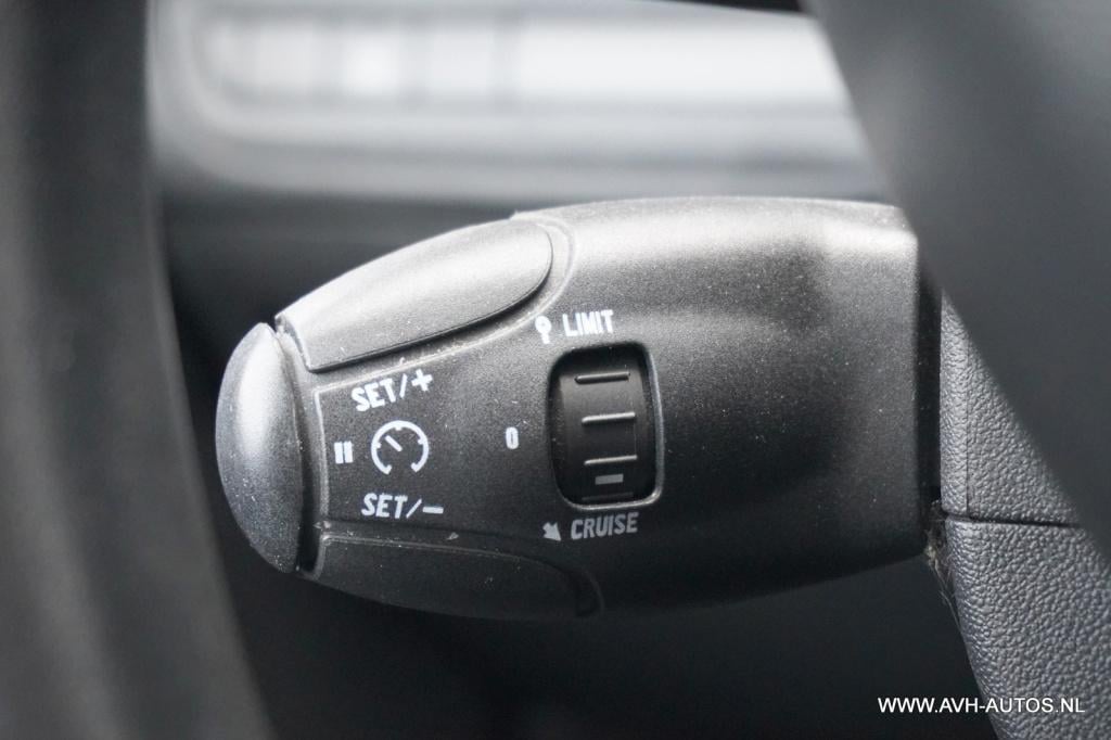 Peugeot 208 1.4 vti active