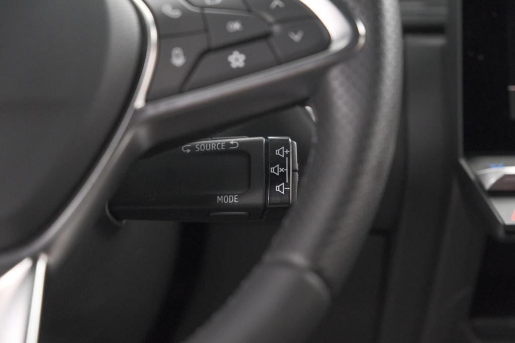 Renault Captur 1.8 e-tech full hybrid 160 techno | camera | adaptieve cruis