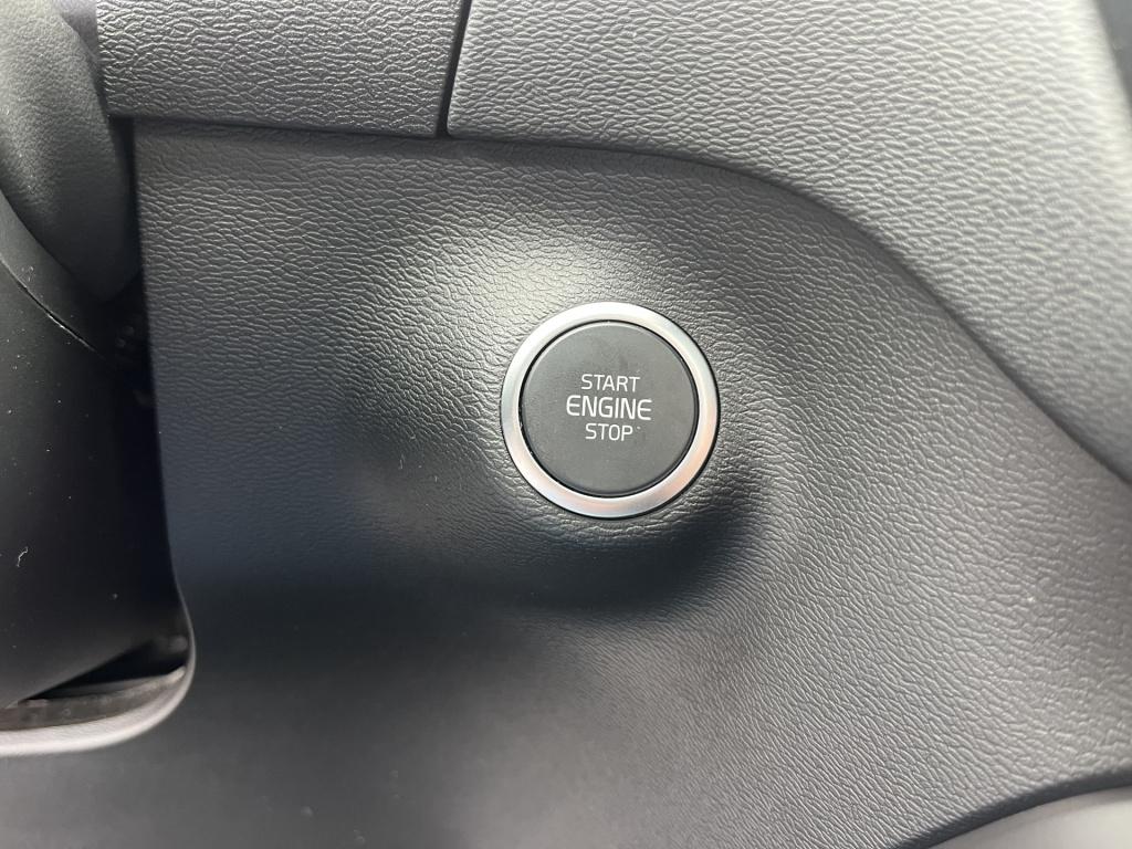 Volvo XC40 1.5 t4 recharge r-design 210 pk panorama