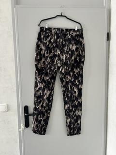 Broek Andcowoman