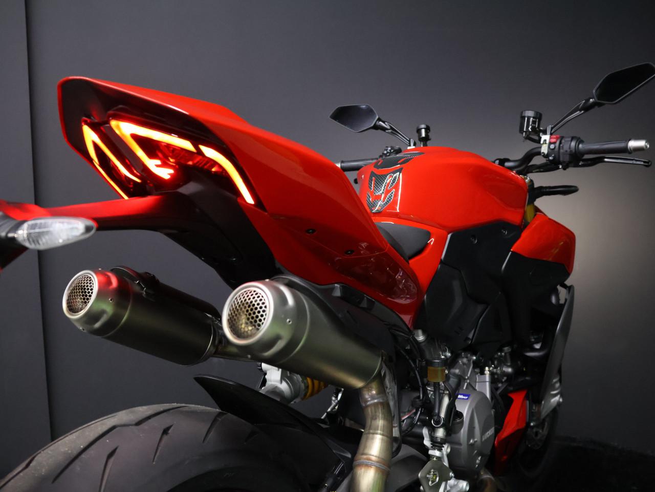 STREETFIGHTER V2 S | BTW Motor