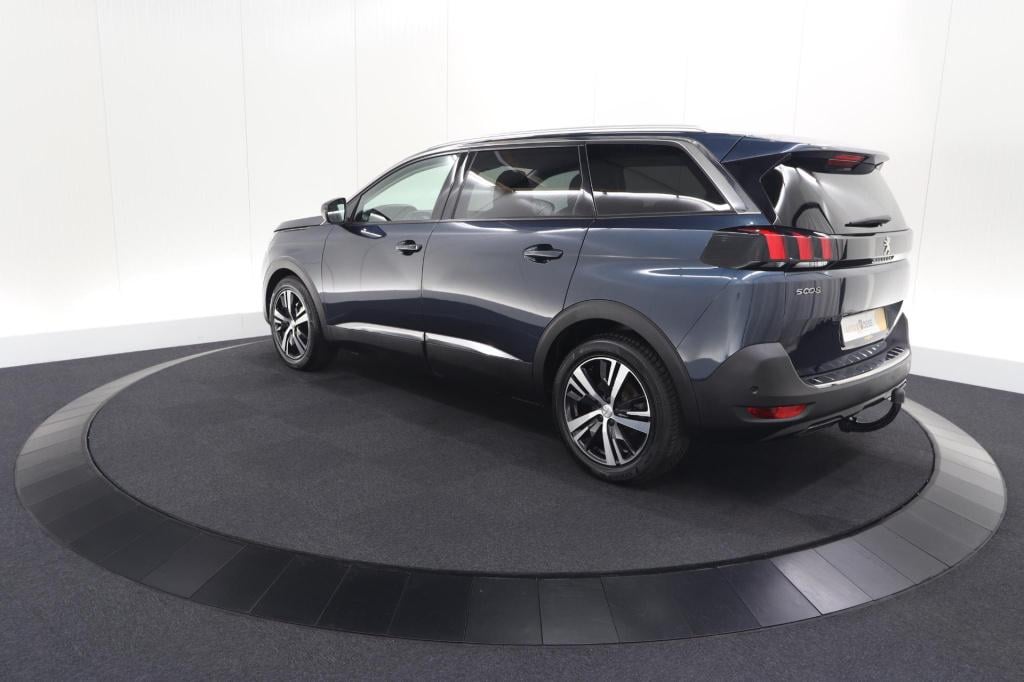 Peugeot 5008 puretech 130 eat8 crossway | trekhaak | camera | navigatie | a