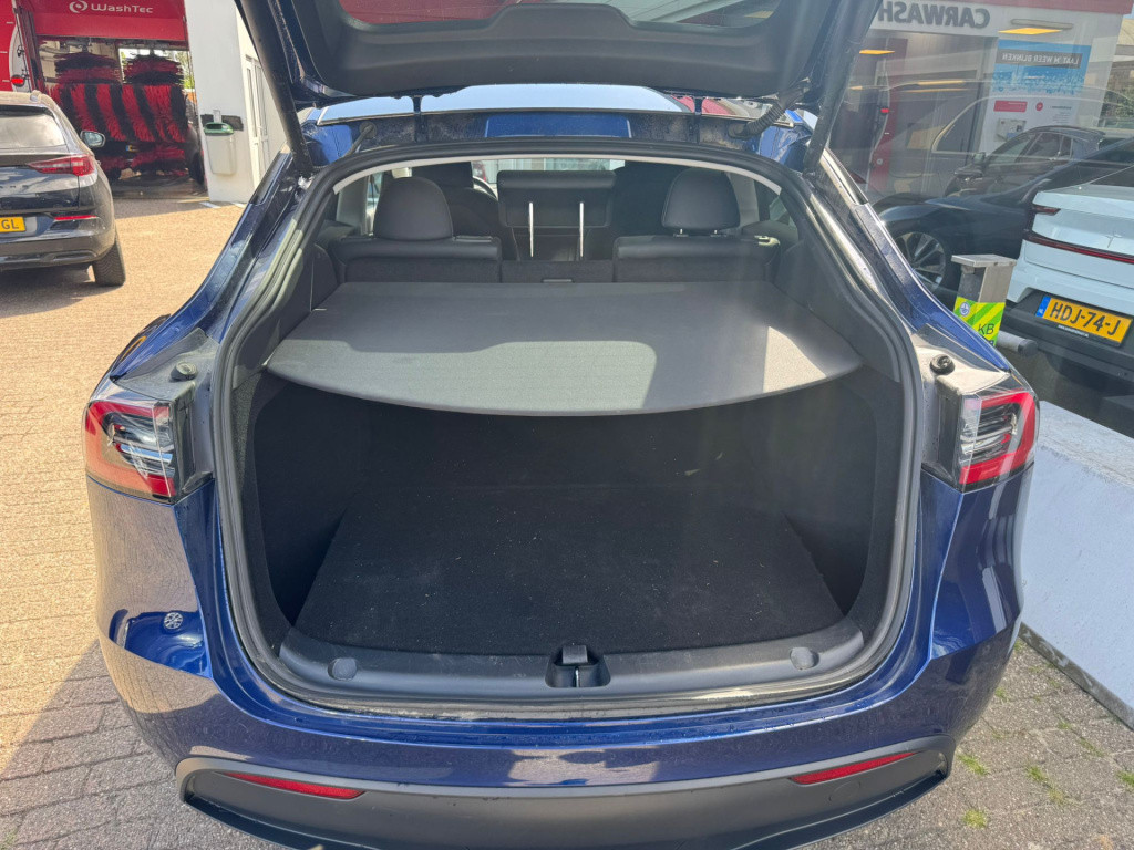 Tesla Model Y rwd 58 kwh