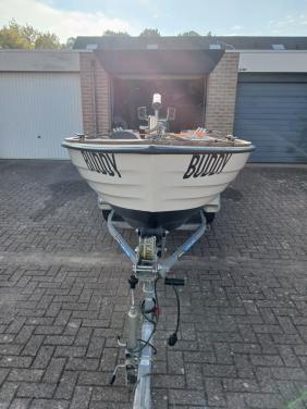 Boot With 480 met yamaha 15pk 4 takt en trailer