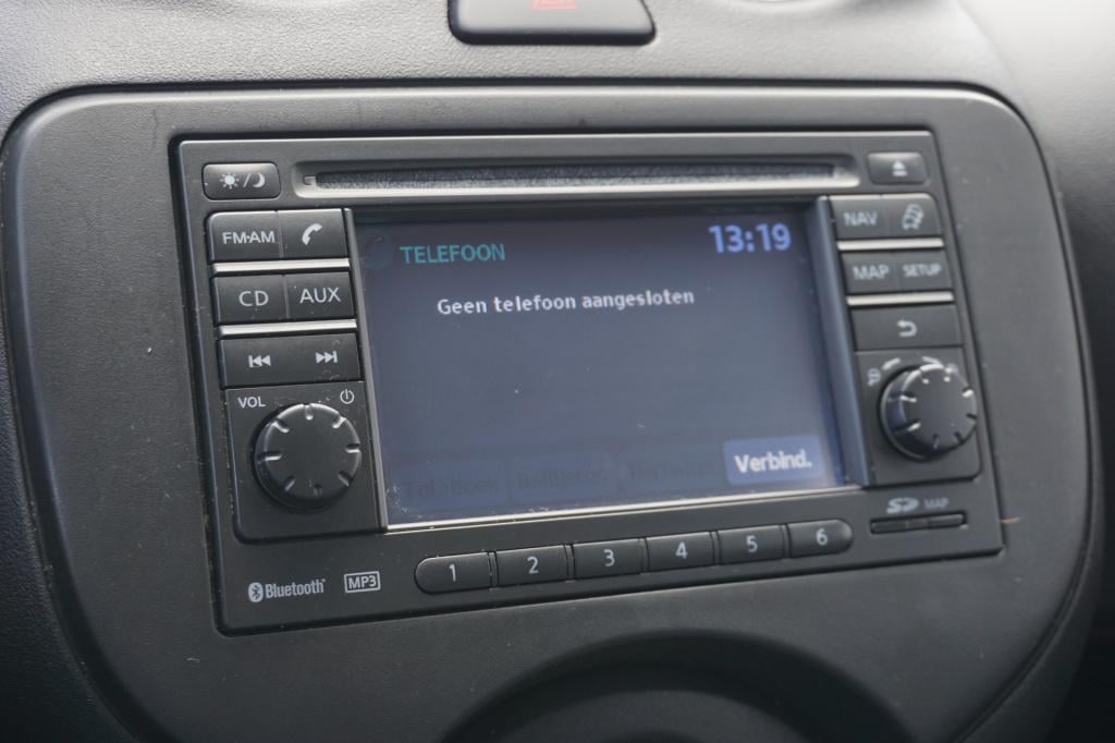 Nissan Micra 1.2 dig-sr connect edition 1e eigenaar - airco / navi / bt / e