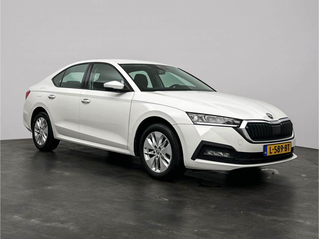 Skoda Octavia 1.0 tsi ambition | digitaal dashboard | 1e eigenaar | navigat