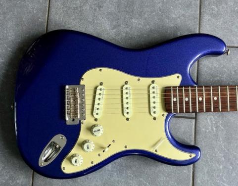 Prachtige Gitaar van Tanglewood met mooie koffer.