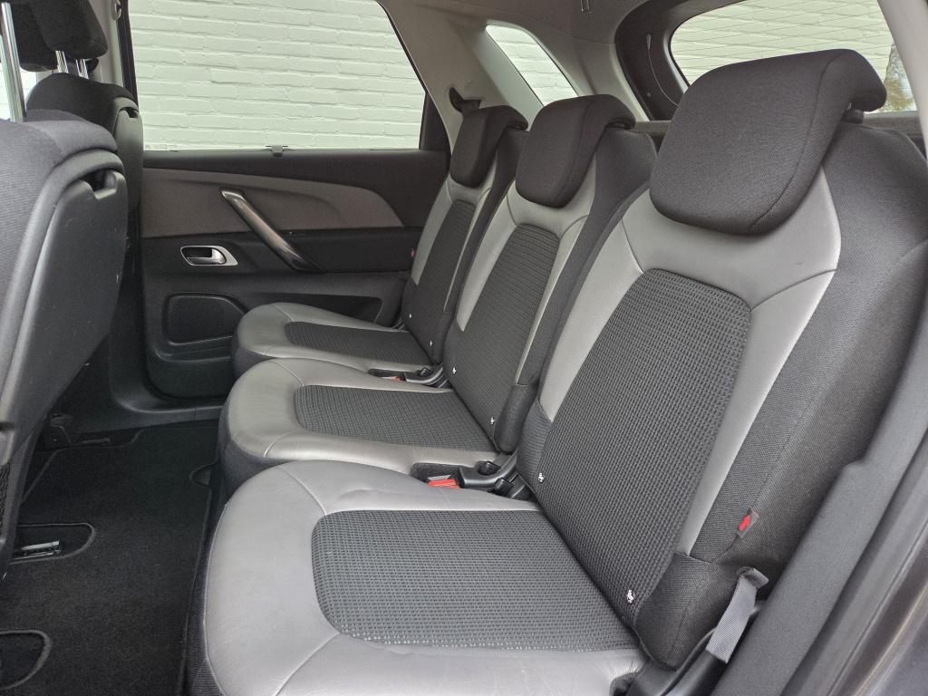 Citroen C4 Spacetourer shine 130 pk | massage stoelen voor | elektrische ac