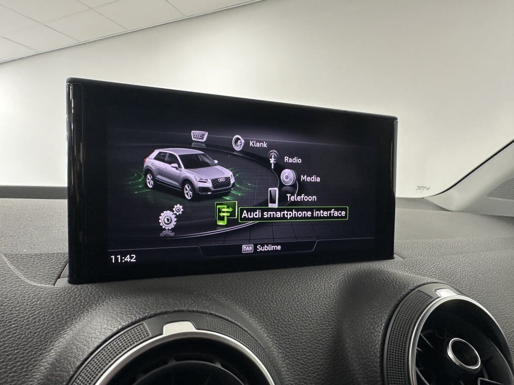 Audi Q2 35 tfsi advanced | adaptief cruise control | led koplampen | sto