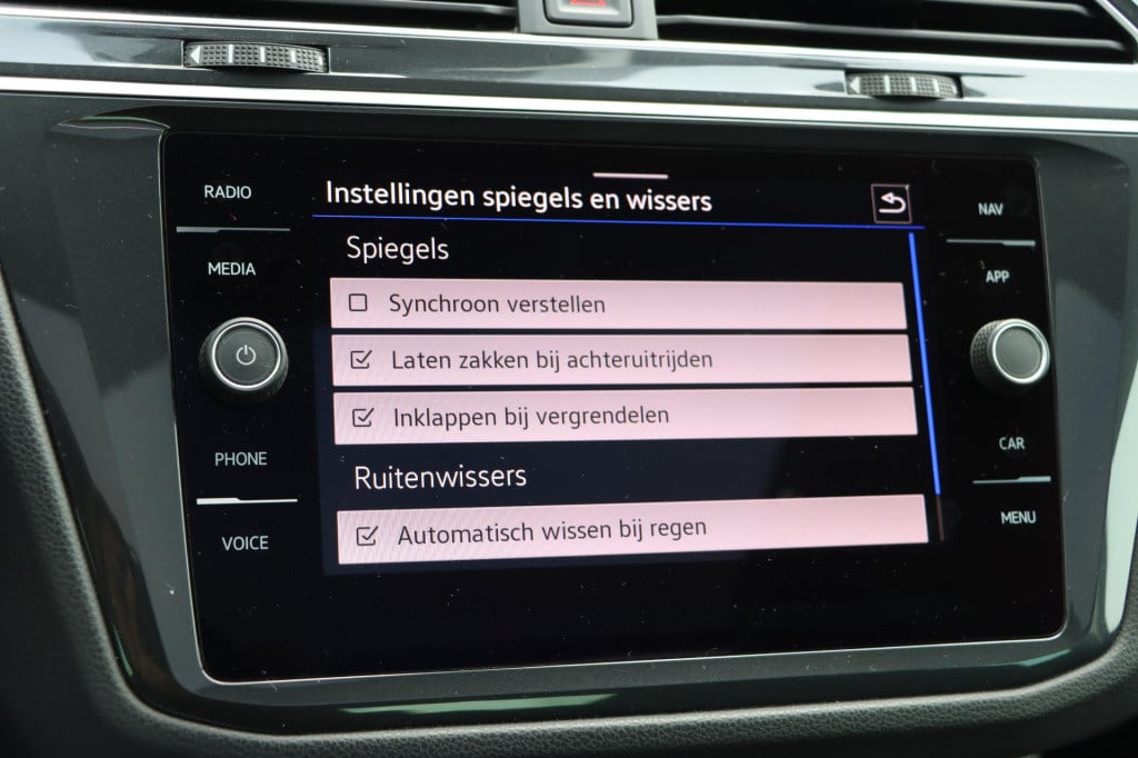 Volkswagen Tiguan 1.5 tsi elegance