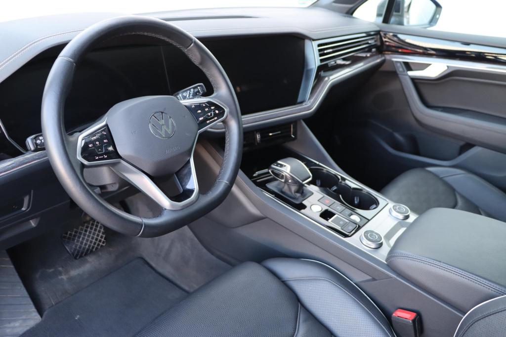 Volkswagen Touareg 3.0 tsi ehybrid 4motion elegance 380pk | soh 95,1% |