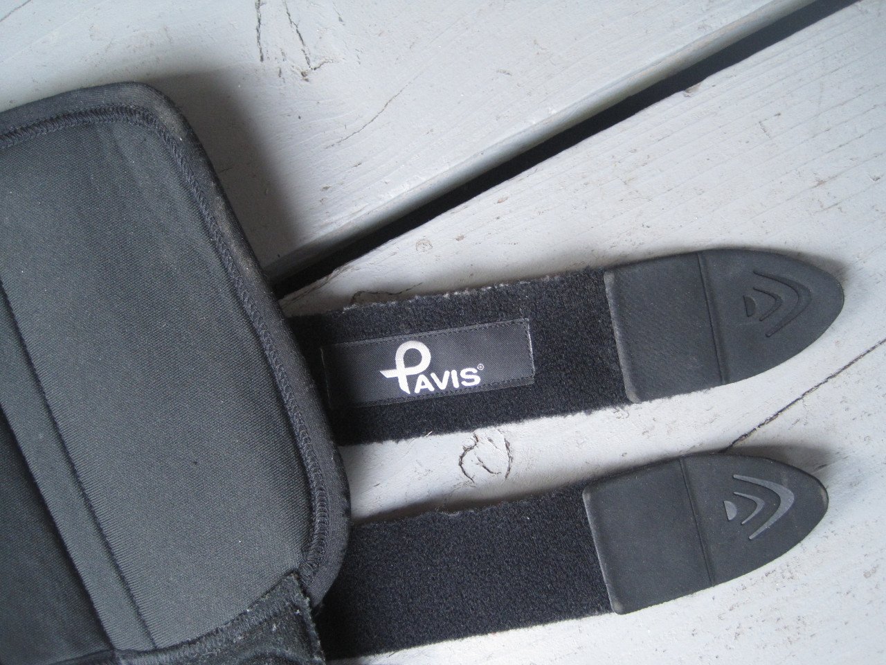 Kniebrace links