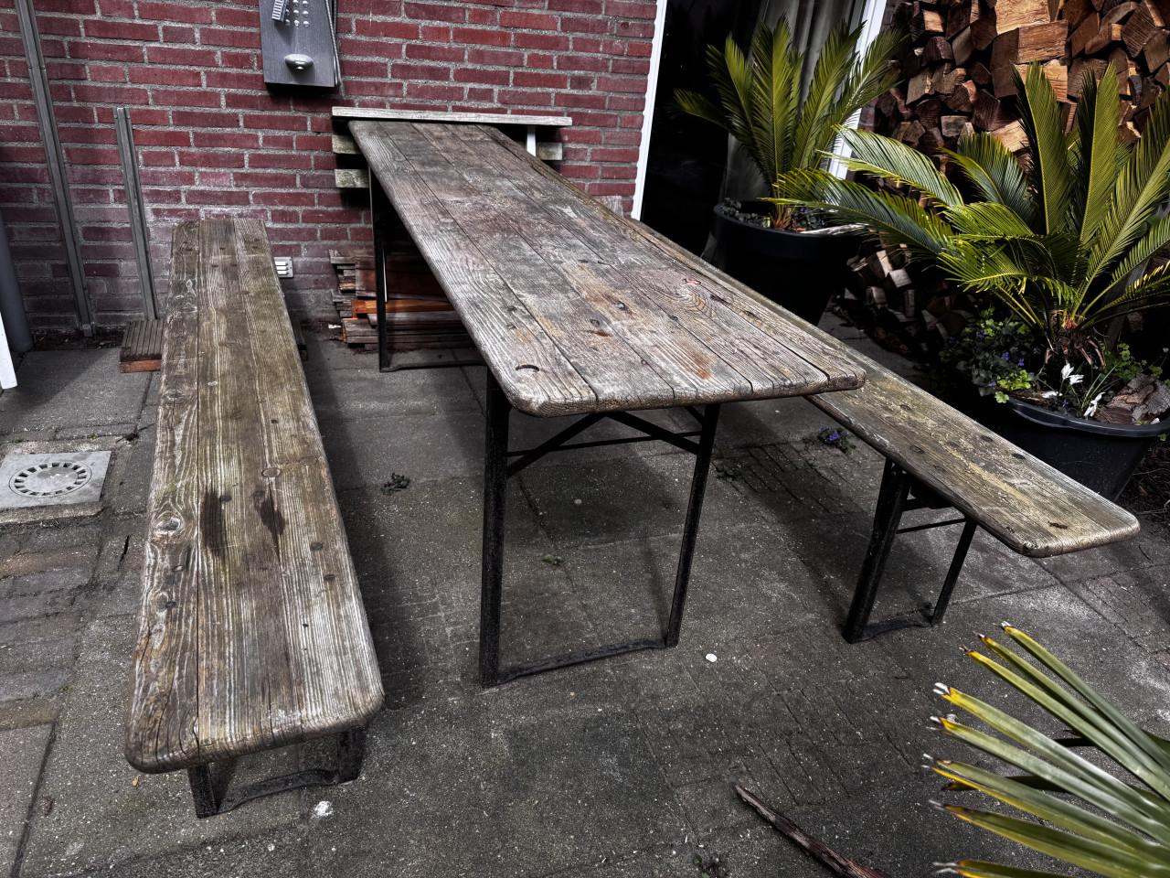 Bier tafel 10 personen vintage
