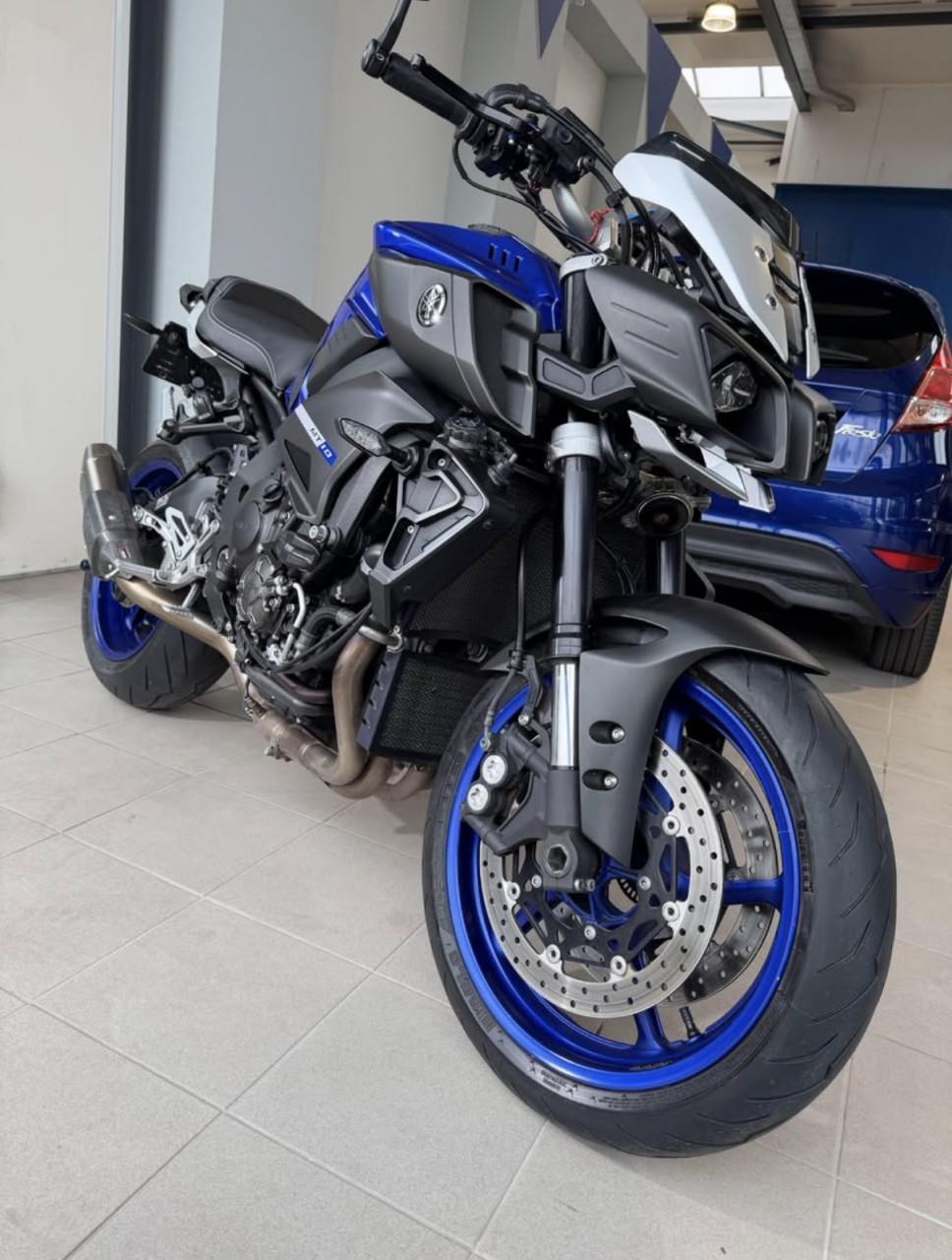 Yamaha MT-10,Naked Bike