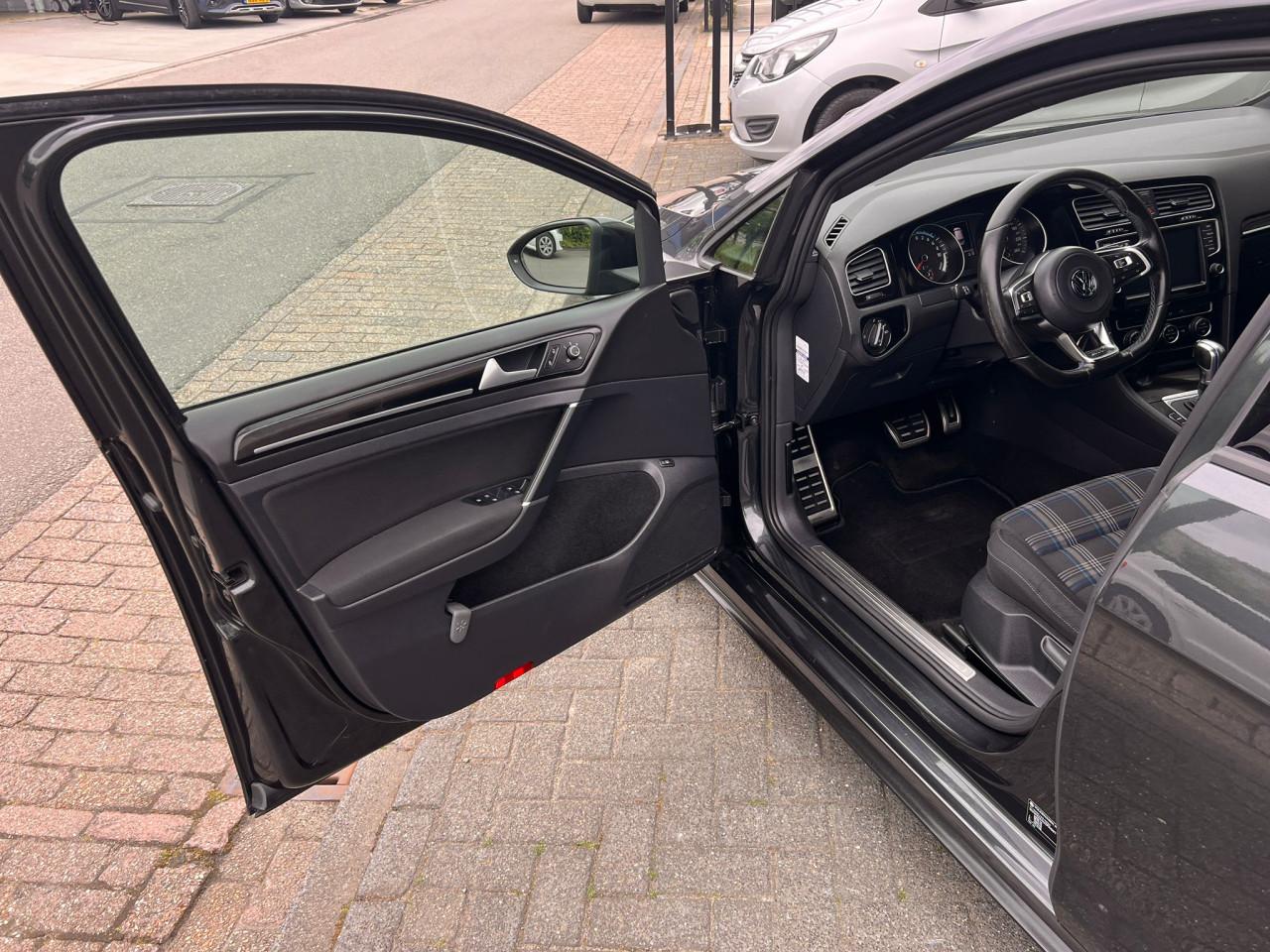 Volkswagen Golf 1.4 TSI GTE