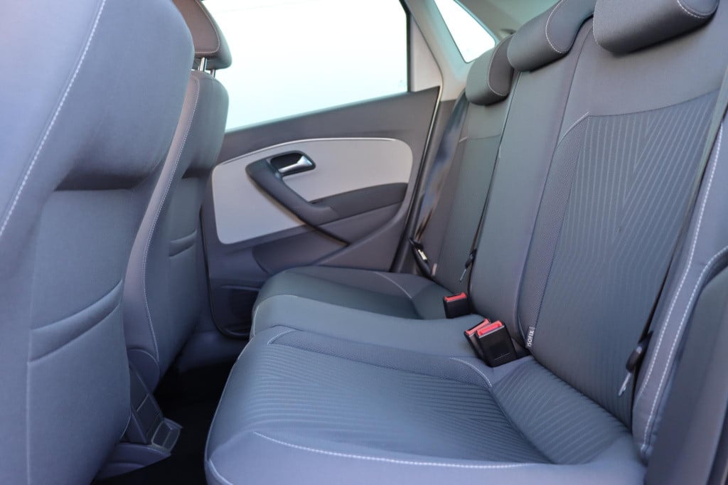 Volkswagen Polo 1.2 tsi first edition 90pk