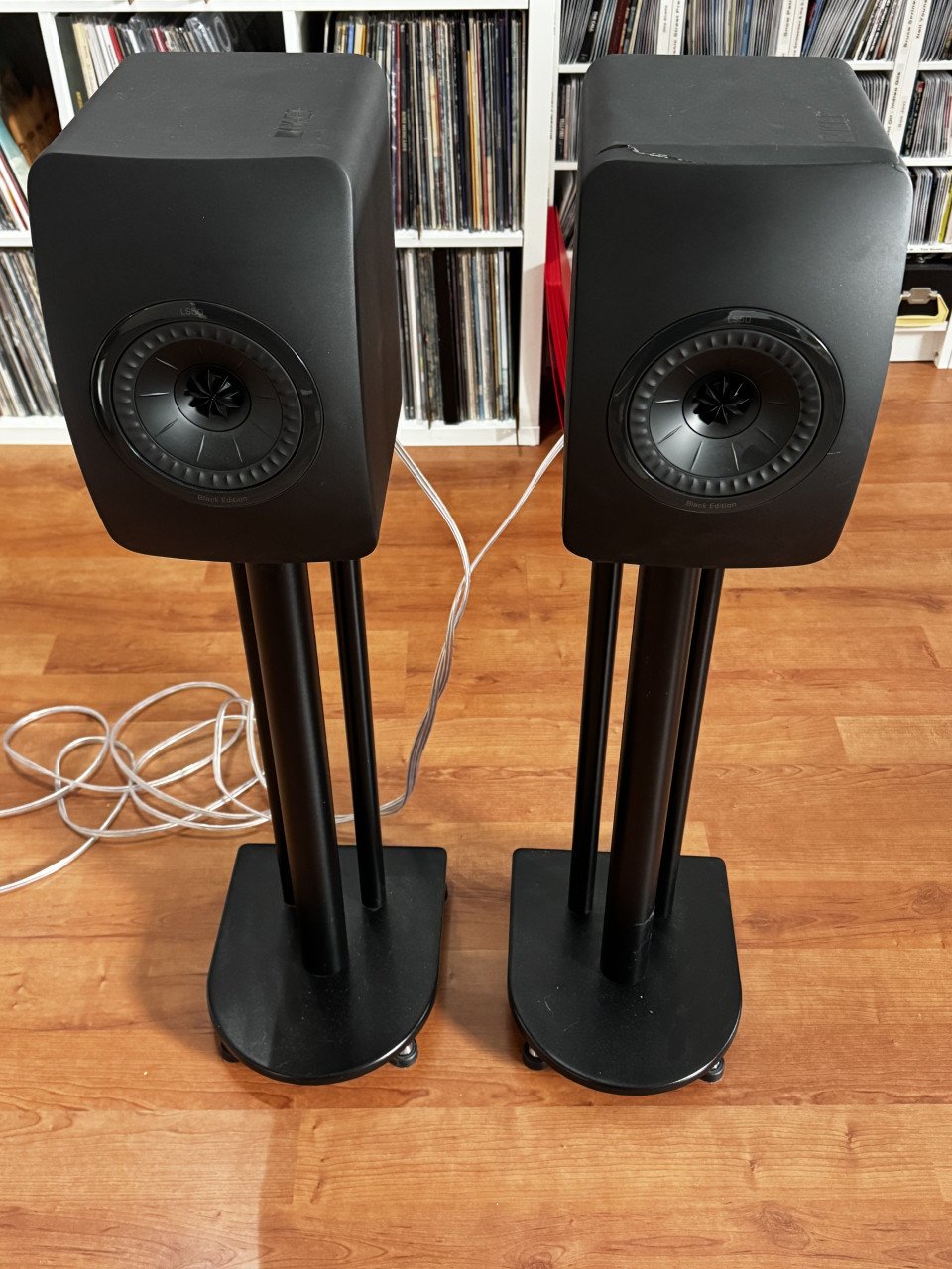 Set KEF LS50 Black Edition luidsprekers