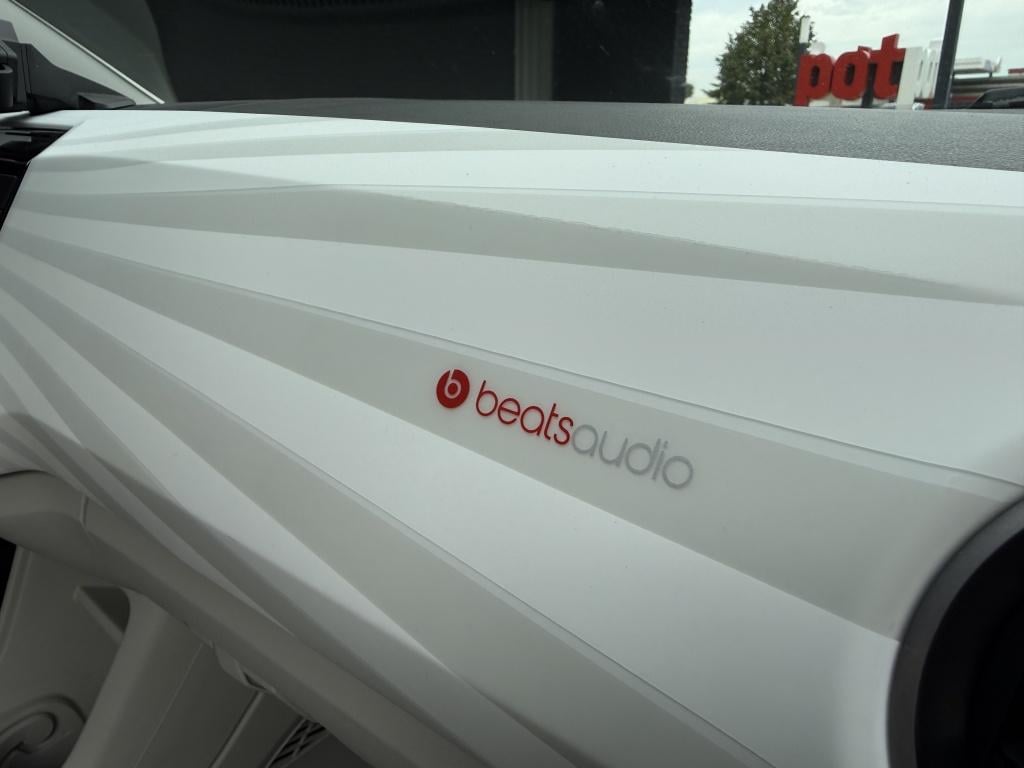 Volkswagen UP! 1.0 beats audio uitvoering