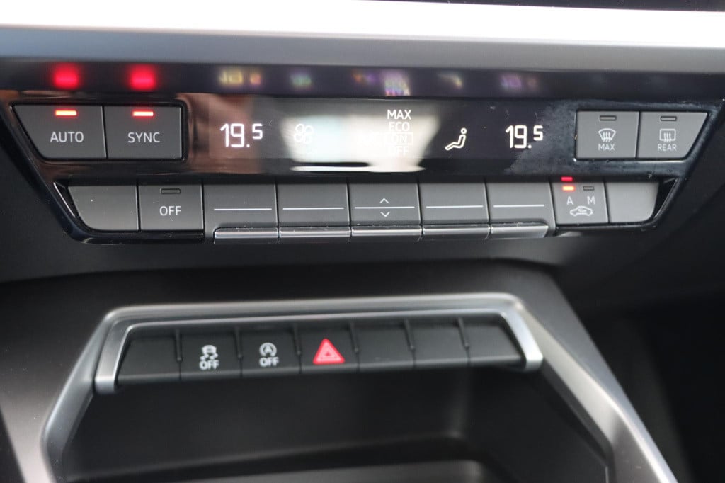 Audi A3 sportback 30 tfsi pro line