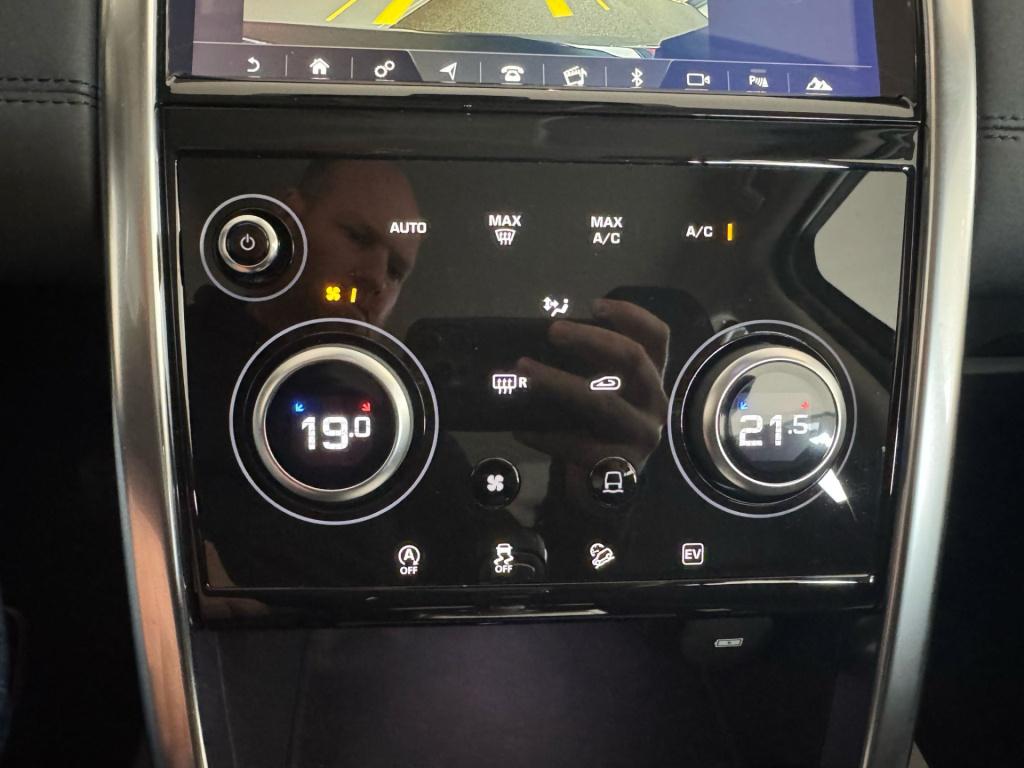 Land Rover Discovery p300e 1.5 s